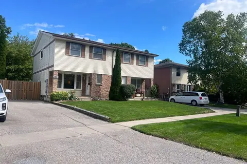 531 Camelot Drive