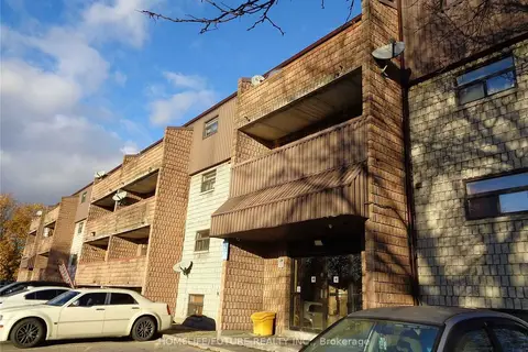 560 Bloor Street E 405