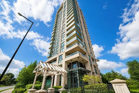 68 Grangeway Avenue 1010