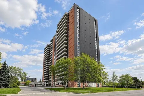 15 Torrance Road 411