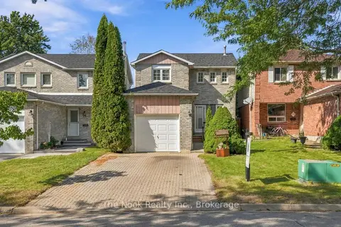27 Field Crescent