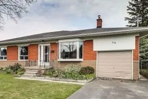 28 Shirley Crescent