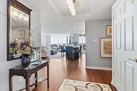 700 Wilson Road N 806