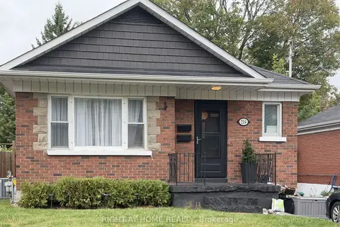 214 Greenwood Avenue Lower