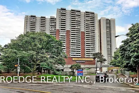 5 Massey Square 2507