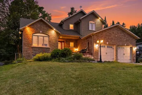 332 Carnegie Beach Road