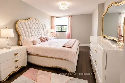 100 Wingarden Court 409