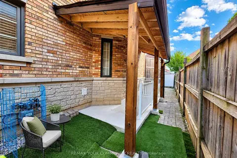 17 Morden Crescent Bsmt