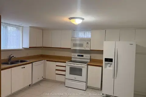 143 Wilson Road N Basement
