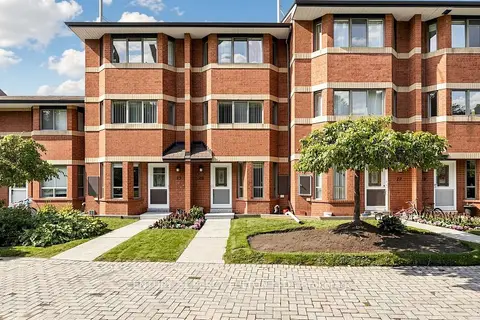 2472 Eglinton Avenue E TH26
