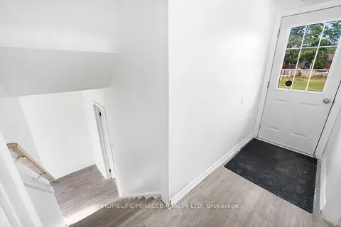 2037 Simcoe Street N Basement