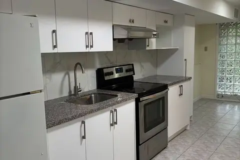 100 Seamist Crescent Bsmnt