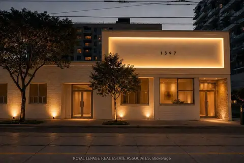 1597 Queen Street E Upper Level