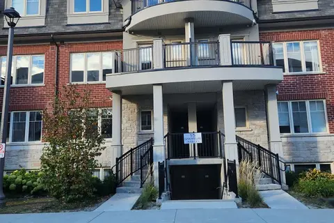 15 Eaton Park Lane 27