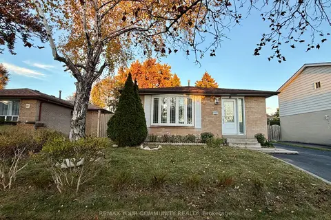 15 Hutcherson Square