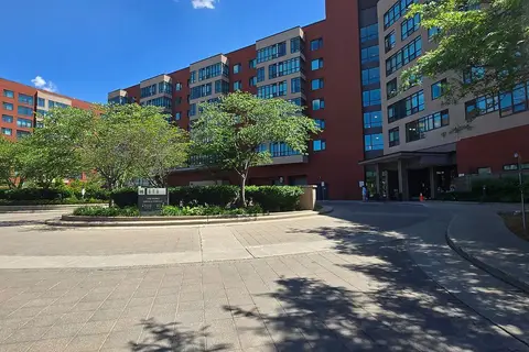 90 Scottfield Drive 319