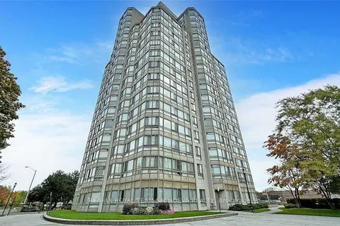 3233 Eglinton Avenue E 1611