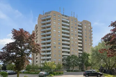 2 Westney Road N 206