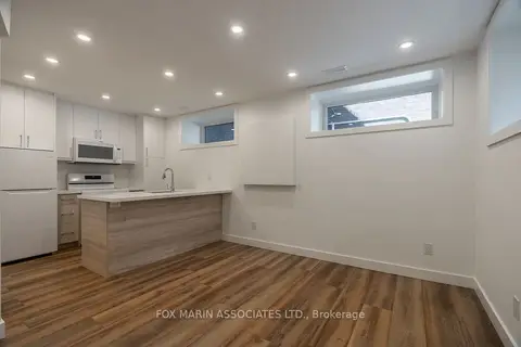 42 Sandford Avenue B