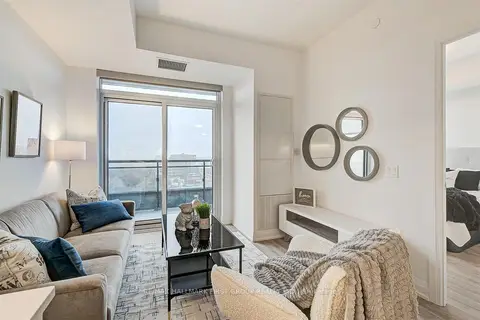 286 Main Street 1017