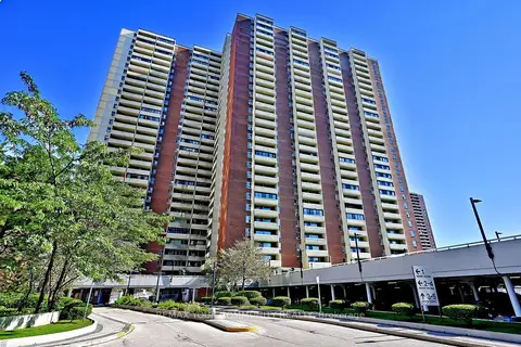 5 Massey Square 2602