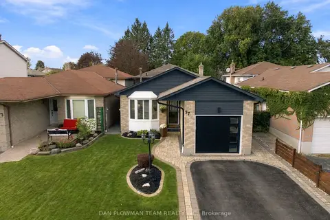 77 Hialeah Crescent