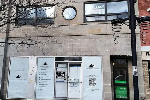 2820 Danforth Avenue 201