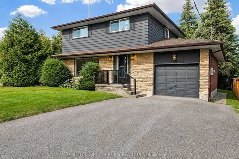 865 Regent Drive