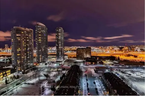 275 Village Green Square 1825