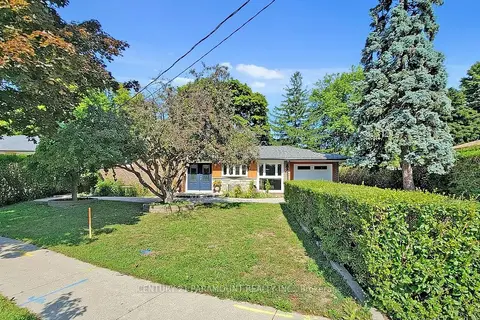 8 Waterfield Drive