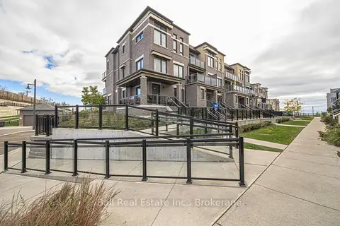 26D Lookout Drive 13