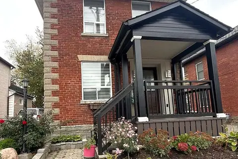 226 Albert Street