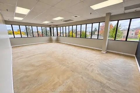 1001 Sandhurst Circle 203