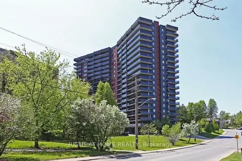 757 Victoria Park Avenue E 1404