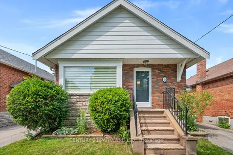 6 Roblin Avenue