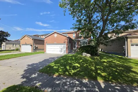 2363 Strathmore Crescent