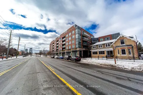 7608 Yonge Street 624