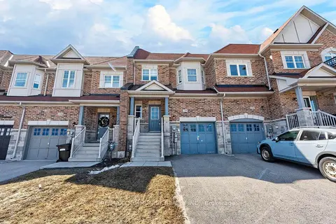 1228 Peelar Crescent
