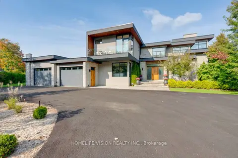 43 Ogden Crescent