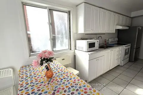 3 Merry Brook Lane 202