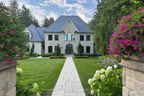 108 Kennedy Street W