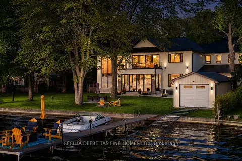 98 Mcrae Beach Road S