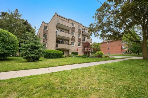 21 Elizabeth Street S 202