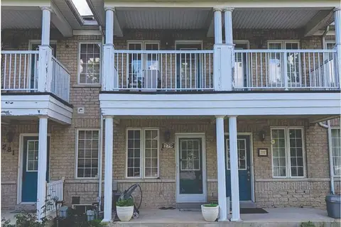 279 Caboto Trail
