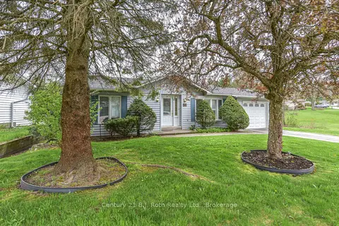 56 TECUMSETH PINES Drive