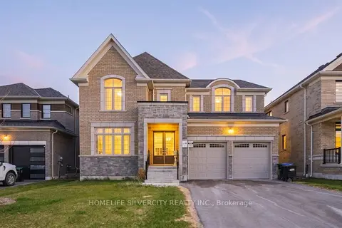 4 Sandhill Crescent
