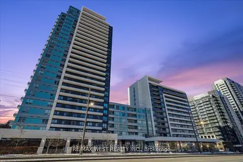 7900 Bathurst Street 714