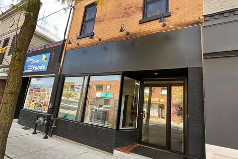 95 Victoria Street W