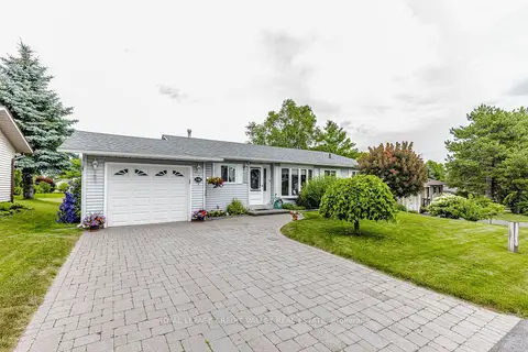 118 Tecumseth Pines Drive