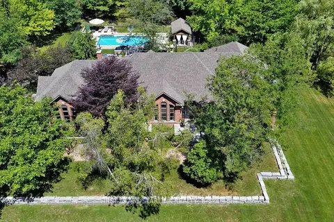 38 Kensington Drive